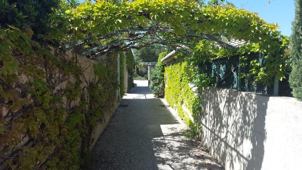 Les Jardins De Fontanille Saint-Rémy-de-Provence Exteriér fotografie